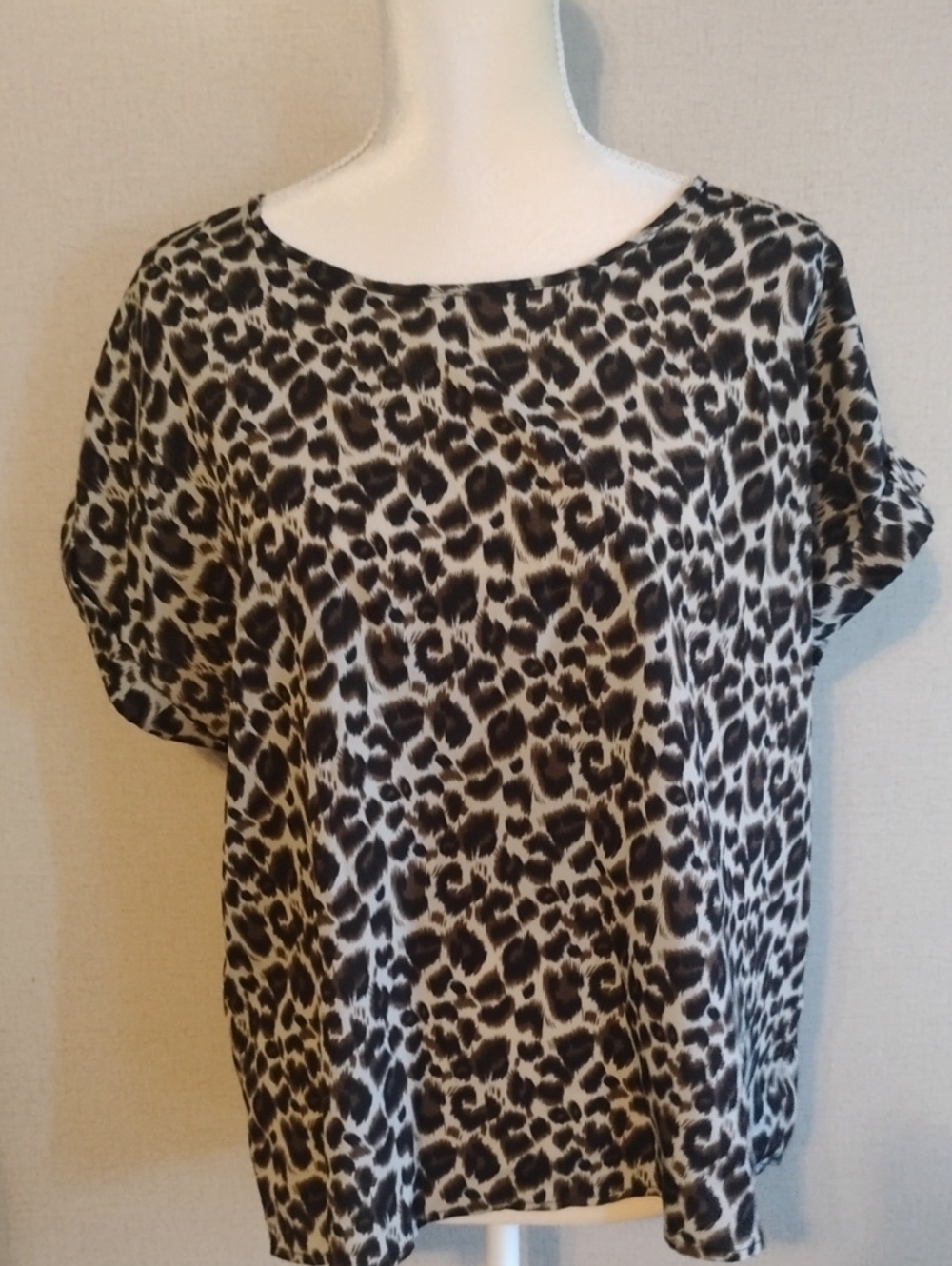 5/$20 SHEIN Leopard Print Short Sleeve Blouse - Black & Cream